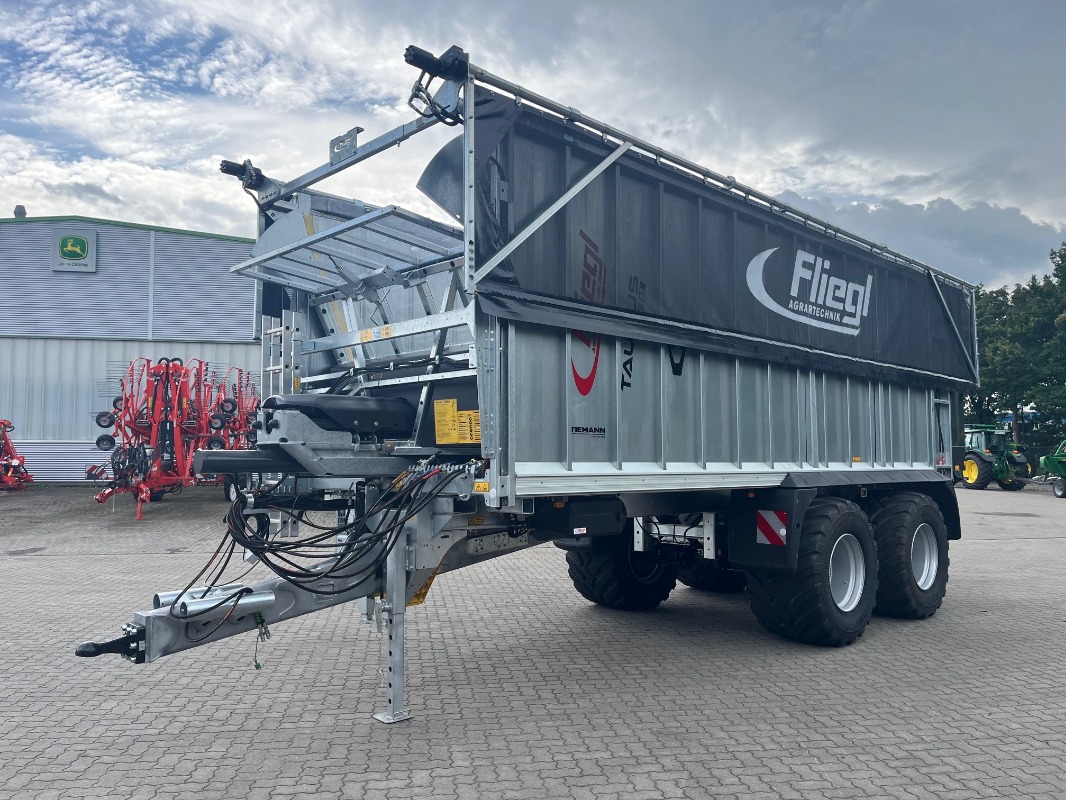 Fliegl ASW281, Sittensen, Hamburger Straße 6 Sittensen