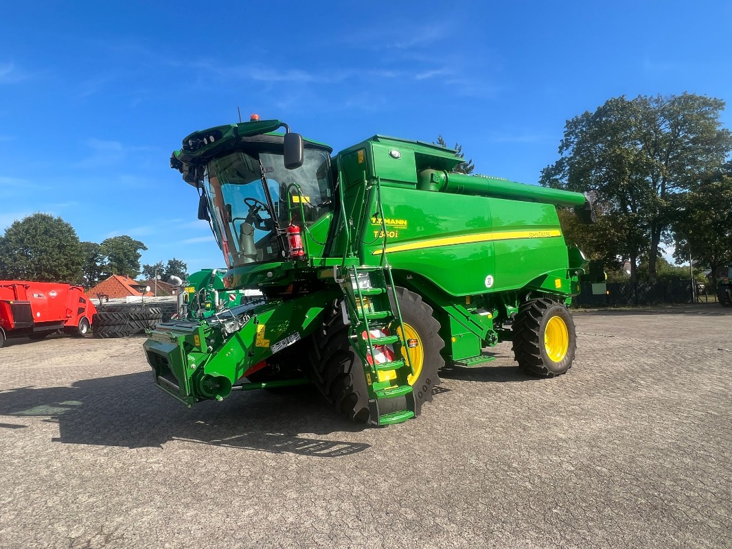 John Deere T560, Sittensen, Hamburger Straße 6 Sittensen