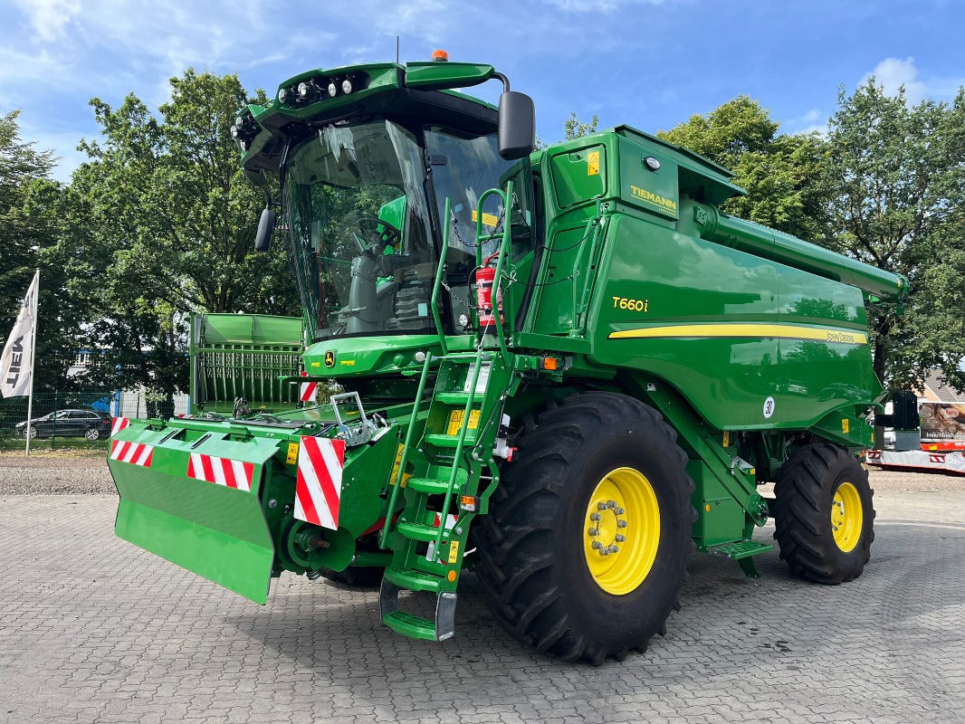 John Deere T660, Sittensen, Hamburger Straße 6 Sittensen